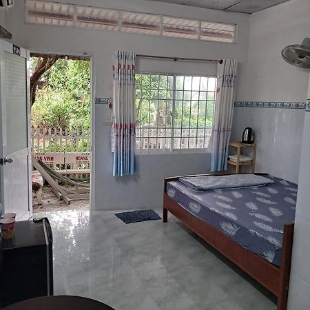 Отель Nhà Nghỉ NgọC PhuọNg Hon Son Lai Son Экстерьер фото